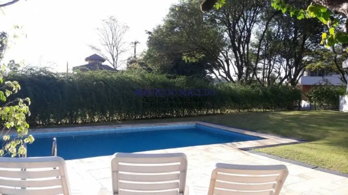 Casa com 4 quartos à venda, 600m2 em Barueri - SP - imagem 2 Foto 2 de Casa com 4 quartos à venda, 600m2 em Barueri - SP