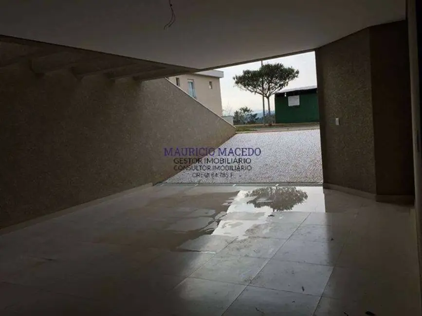 Foto 3 de Casa com 4 quartos à venda, 450m2 em Barueri - SP