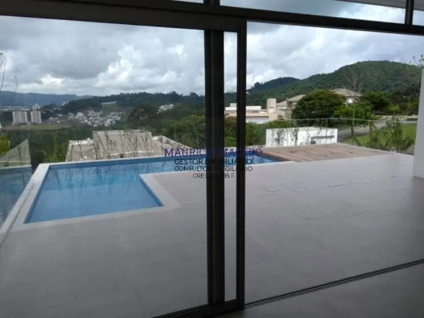 Casa com 4 quartos à venda, 512m2 em Barueri - SP - imagem 6 Foto 6 de Casa com 4 quartos à venda, 512m2 em Barueri - SP