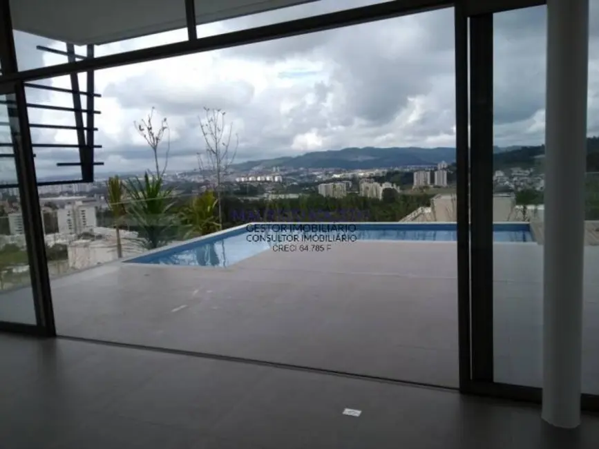 Casa com 4 quartos à venda, 512m2 em Barueri - SP - imagem 7 Foto 7 de Casa com 4 quartos à venda, 512m2 em Barueri - SP