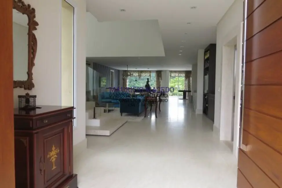 Foto 4 de Casa com 5 quartos à venda e para alugar, 680m2 em Barueri - SP