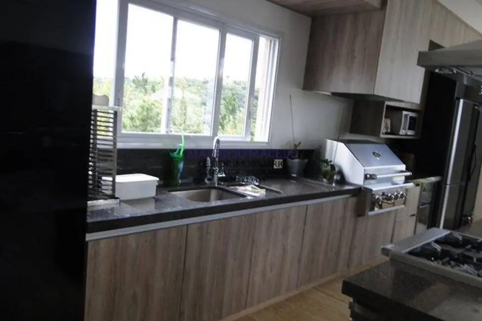 Foto 9 de Casa com 4 quartos à venda, 560m2 em Barueri - SP