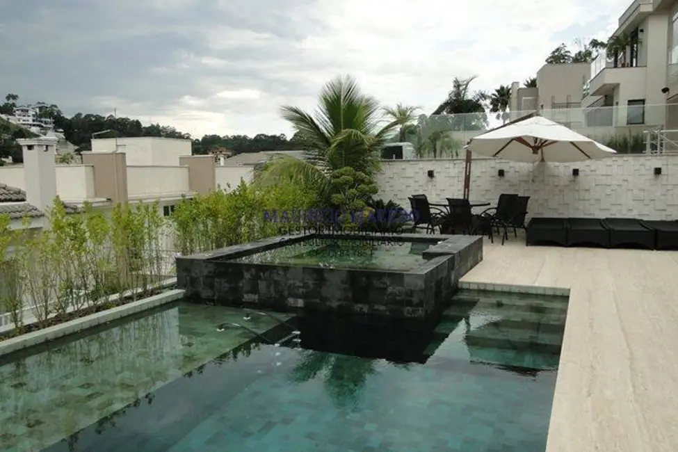 Foto 3 de Casa com 4 quartos à venda, 560m2 em Barueri - SP