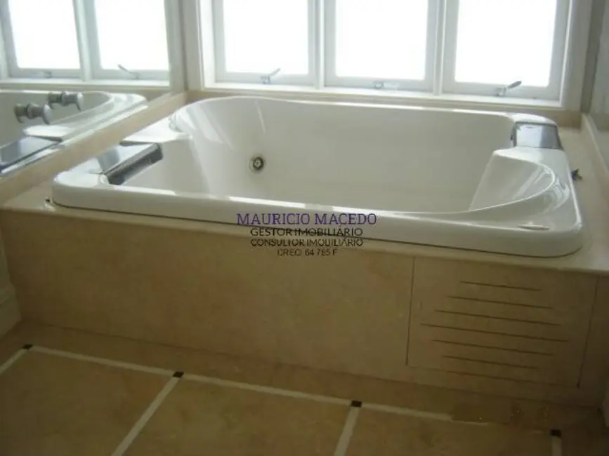 Foto 4 de Casa com 4 quartos à venda, 620m2 em Barueri - SP