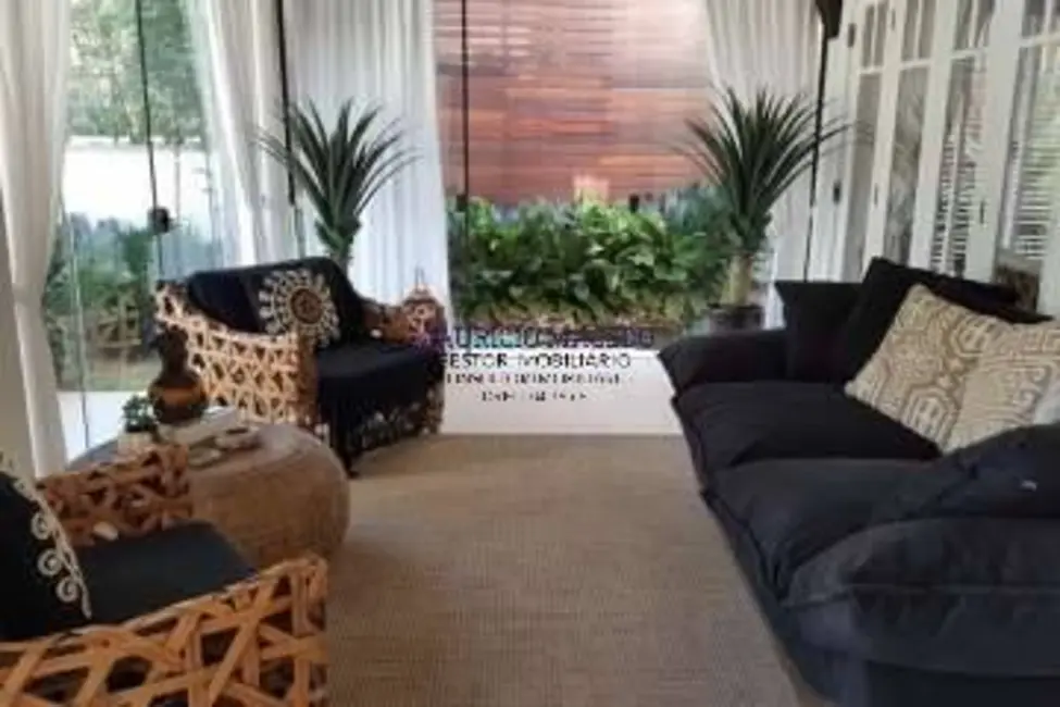 Foto 7 de Casa com 3 quartos à venda, 1000m2 em Barueri - SP