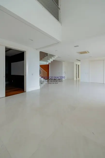 Foto 6 de Casa com 5 quartos à venda e para alugar, 1090m2 em Barueri - SP