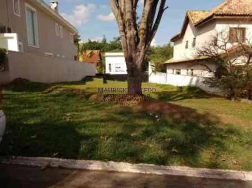 Foto 1 de Terreno / Lote à venda, 464m2 em Barueri - SP