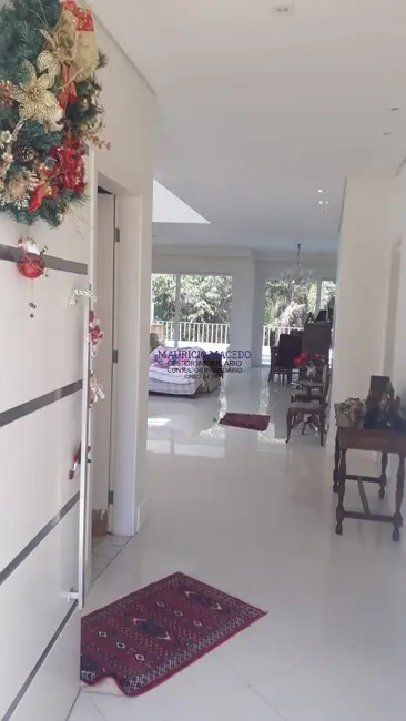 Casa com 4 quartos à venda, 420m2 em Barueri - SP - imagem 7 Foto 7 de Casa com 4 quartos à venda, 420m2 em Barueri - SP