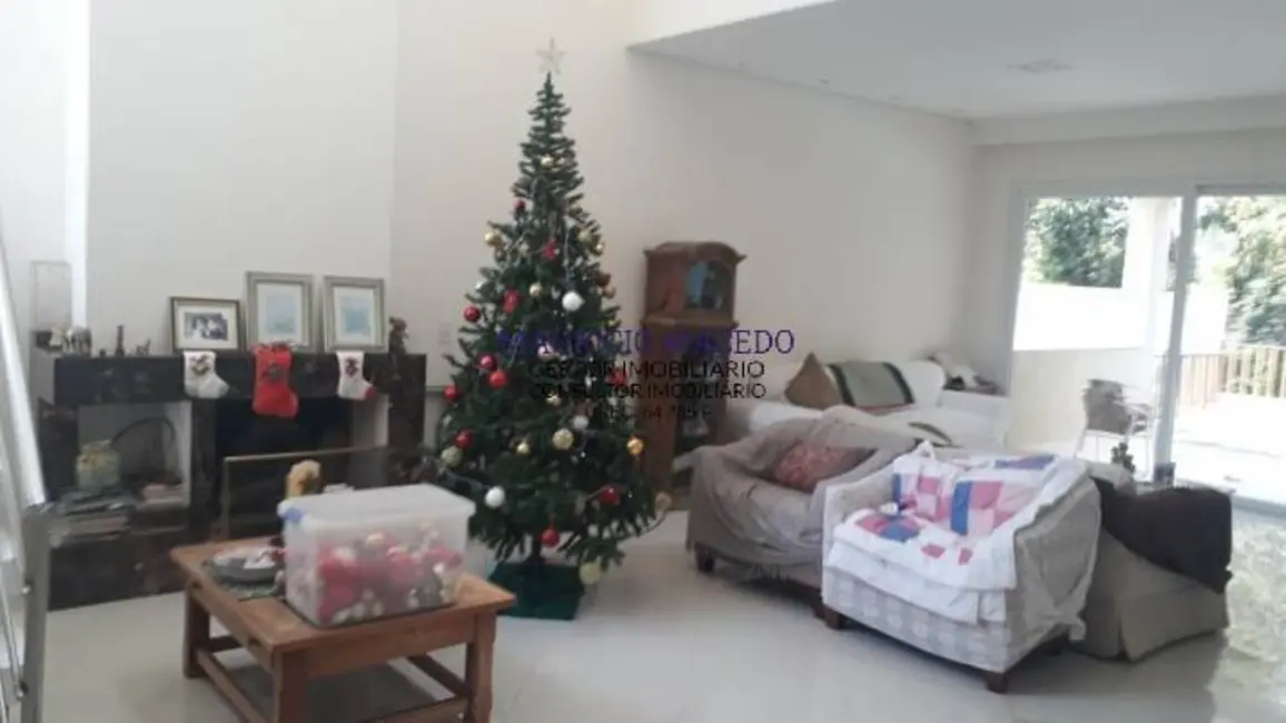 Casa com 4 quartos à venda, 420m2 em Barueri - SP - imagem 8 Foto 8 de Casa com 4 quartos à venda, 420m2 em Barueri - SP