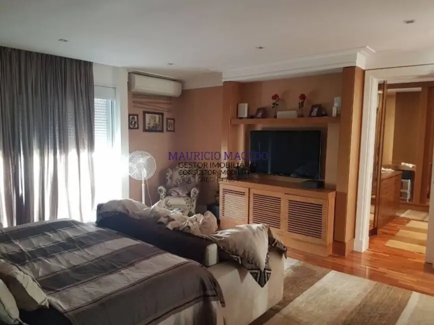 Casa com 5 quartos à venda, 600m2 em Barueri - SP - imagem 6 Foto 6 de Casa com 5 quartos à venda, 600m2 em Barueri - SP