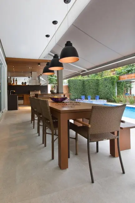 Foto 9 de Casa com 4 quartos à venda, 620m2 em Barueri - SP