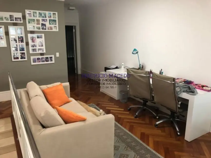 Foto 3 de Casa com 4 quartos à venda, 620m2 em Barueri - SP