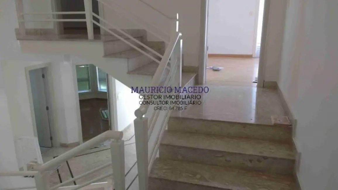 Foto 6 de Casa com 4 quartos à venda, 680m2 em Barueri - SP