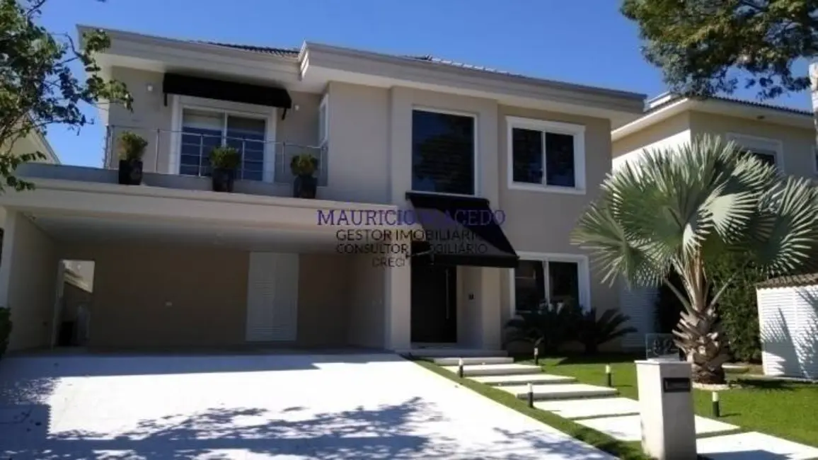 Casa com 4 quartos à venda, 450m2 em Barueri - SP - imagem 1 Foto 1 de Casa com 4 quartos à venda, 450m2 em Barueri - SP