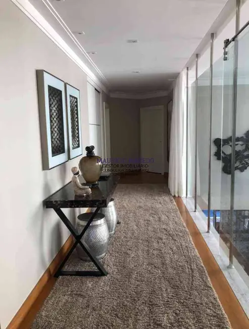 Casa com 4 quartos à venda, 450m2 em Barueri - SP - imagem 8 Foto 8 de Casa com 4 quartos à venda, 450m2 em Barueri - SP