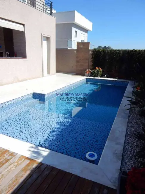 Foto 2 de Casa com 4 quartos à venda, 450m2 em Barueri - SP