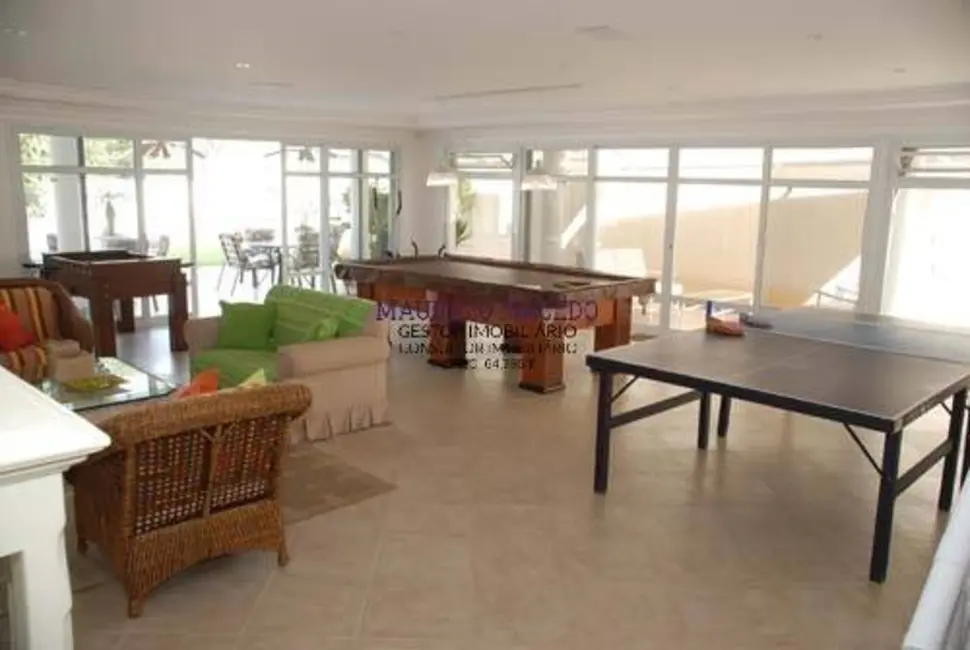 Foto 3 de Casa com 4 quartos à venda, 567m2 em Barueri - SP