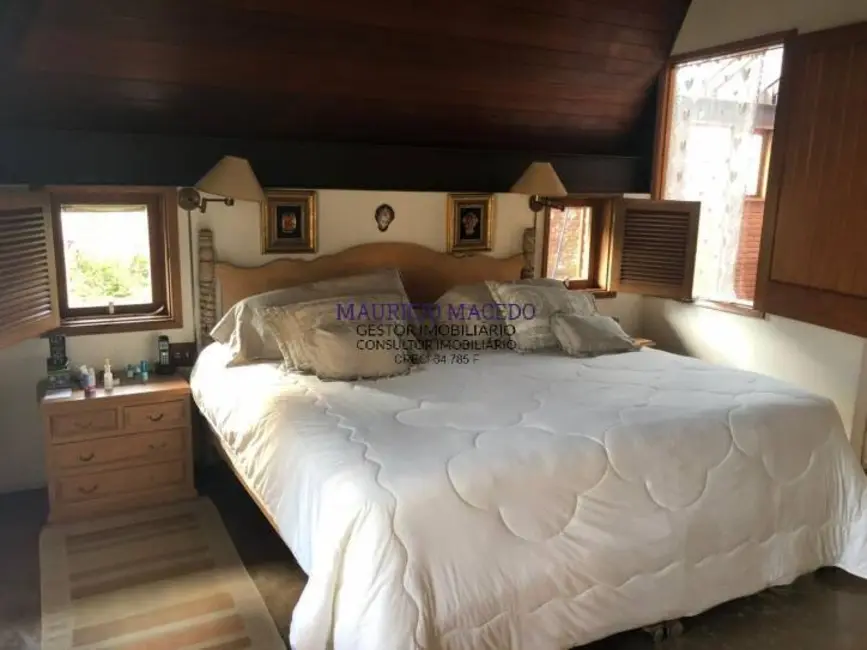 Foto 6 de Casa com 4 quartos à venda, 560m2 em Barueri - SP