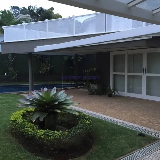 Foto 1 de Casa com 4 quartos à venda, 1225m2 em Barueri - SP