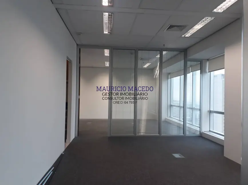 Sala Comercial à venda e para alugar, 108m2 em Barueri - SP - imagem 3 Foto 3 de Sala Comercial à venda e para alugar, 108m2 em Barueri - SP