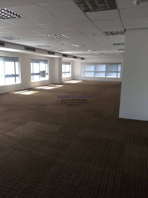 Foto 1 de Sala Comercial para alugar, 176m2 em Barueri - SP