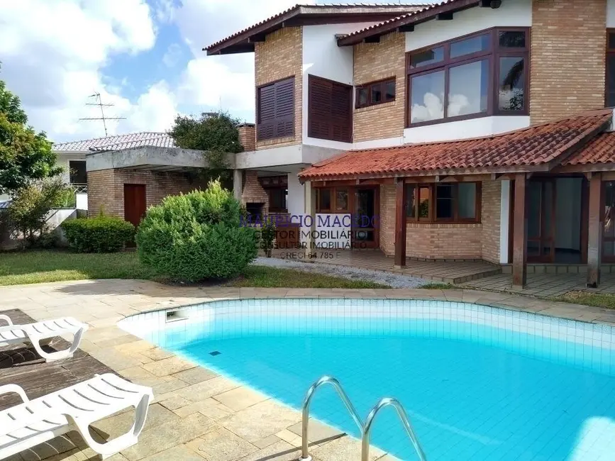 Casa com 3 quartos à venda e para alugar, 720m2 em Alphaville, Santana De Parnaiba - SP - imagem 5 Foto 5 de Casa com 3 quartos à venda e para alugar, 720m2 em Alphaville, Santana De Parnaiba - SP