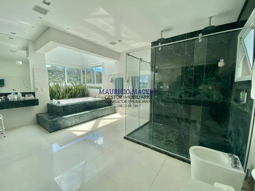 Casa com 4 quartos à venda, 1050m2 em Santana De Parnaiba - SP - imagem 6 Foto 6 de Casa com 4 quartos à venda, 1050m2 em Santana De Parnaiba - SP