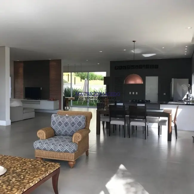 Casa com 4 quartos à venda, 441m2 em Santana De Parnaiba - SP - imagem 6 Foto 6 de Casa com 4 quartos à venda, 441m2 em Santana De Parnaiba - SP