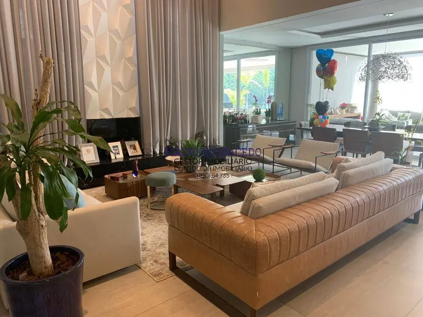 Casa com 4 quartos à venda, 525m2 em Tamboré, Santana De Parnaiba - SP - imagem 3 Foto 3 de Casa com 4 quartos à venda, 525m2 em Tamboré, Santana De Parnaiba - SP