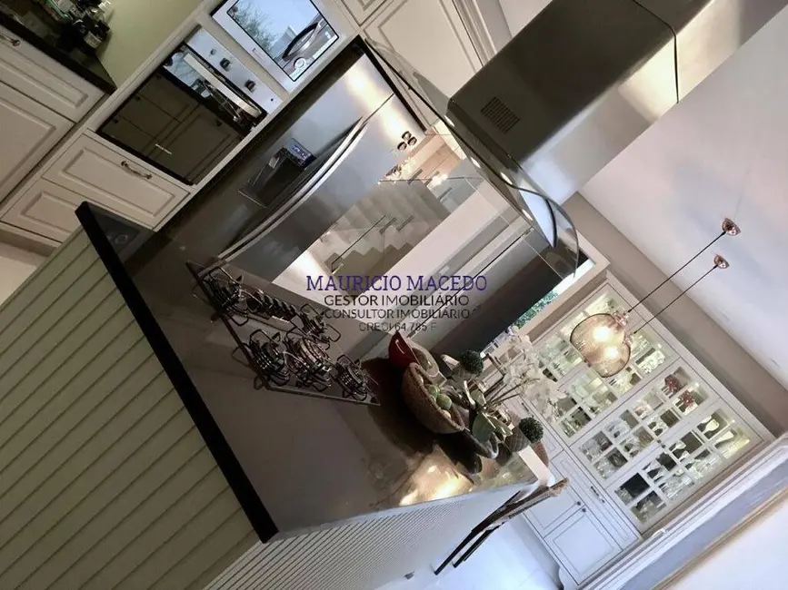 Foto 3 de Casa com 4 quartos à venda, 420m2 em Tamboré, Santana De Parnaiba - SP