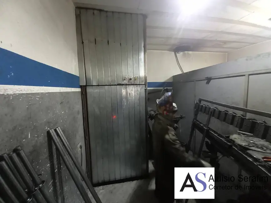 Foto 26 de Sala Comercial à venda em Jardim Ana Maria, Carapicuiba - SP