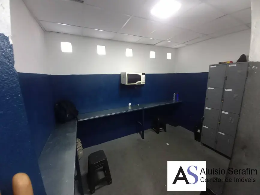 Foto 13 de Sala Comercial à venda em Jardim Ana Maria, Carapicuiba - SP