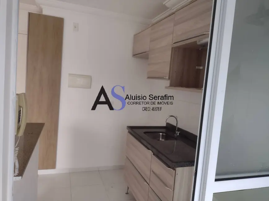 Apartamento com 2 quartos para alugar, 48m2 em Jardim Marilu, Carapicuiba - SP - imagem 7 Foto 7 de Apartamento com 2 quartos para alugar, 48m2 em Jardim Marilu, Carapicuiba - SP