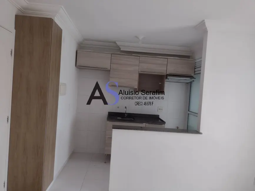 Apartamento com 2 quartos para alugar, 48m2 em Jardim Marilu, Carapicuiba - SP - imagem 9 Foto 9 de Apartamento com 2 quartos para alugar, 48m2 em Jardim Marilu, Carapicuiba - SP