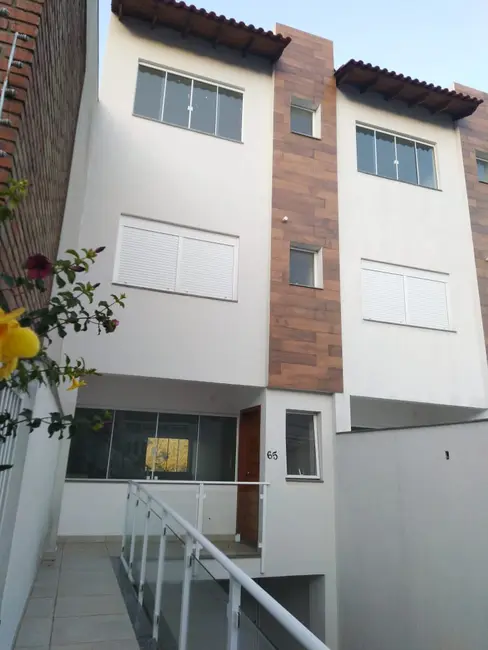 Foto 1 de Casa com 3 quartos à venda, 169m2 em Hípica, Porto Alegre - RS