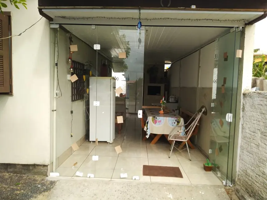Casa com 2 quartos à venda, 123m2 em Tramandai - RS - imagem 9 Foto 9 de Casa com 2 quartos à venda, 123m2 em Tramandai - RS