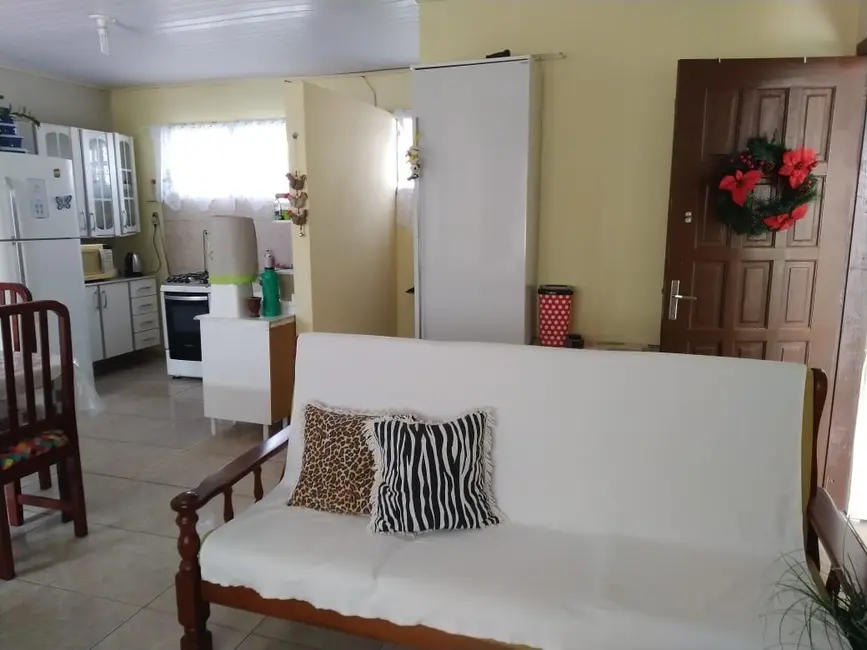 Foto 12 de Casa com 2 quartos à venda, 123m2 em Tramandai - RS