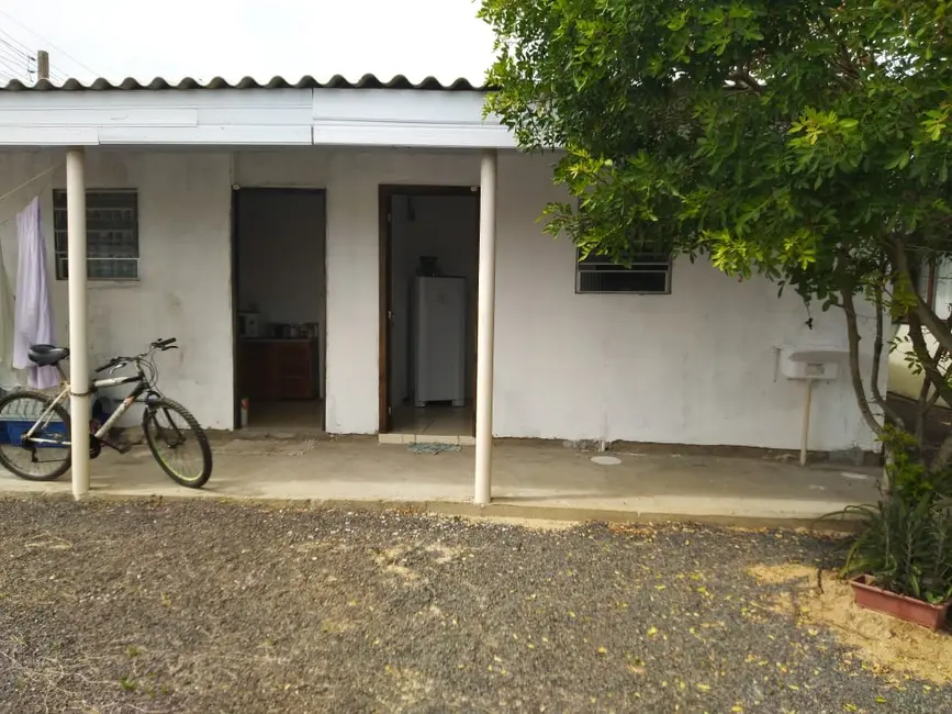 Foto 20 de Casa com 2 quartos à venda, 123m2 em Tramandai - RS