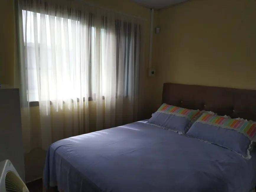 Foto 17 de Casa com 2 quartos à venda, 123m2 em Tramandai - RS