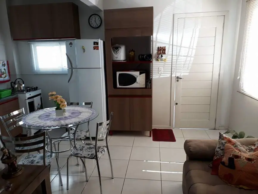 Casa de Condomínio com 2 quartos à venda, 50m2 em Esplanada, Caxias Do Sul - RS - imagem 3 Foto 3 de Casa de Condomínio com 2 quartos à venda, 50m2 em Esplanada, Caxias Do Sul - RS