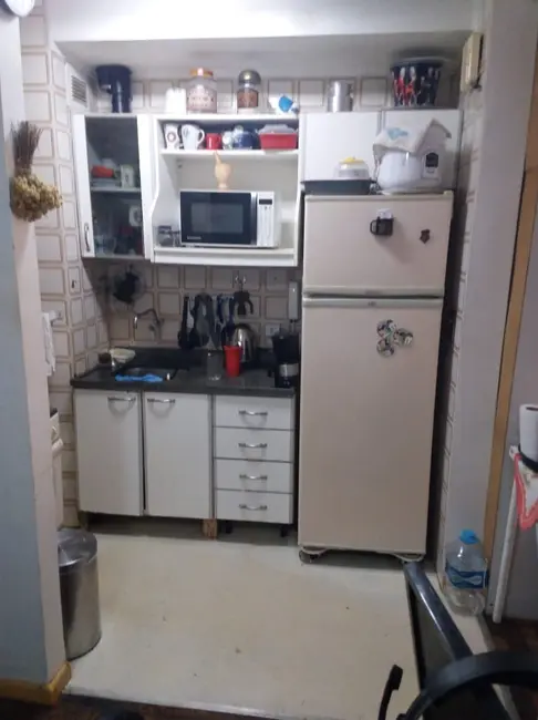 Apartamento com 1 quarto à venda, 27m2 em Jardim Leopoldina, Porto Alegre - RS - imagem 3 Foto 3 de Apartamento com 1 quarto à venda, 27m2 em Jardim Leopoldina, Porto Alegre - RS