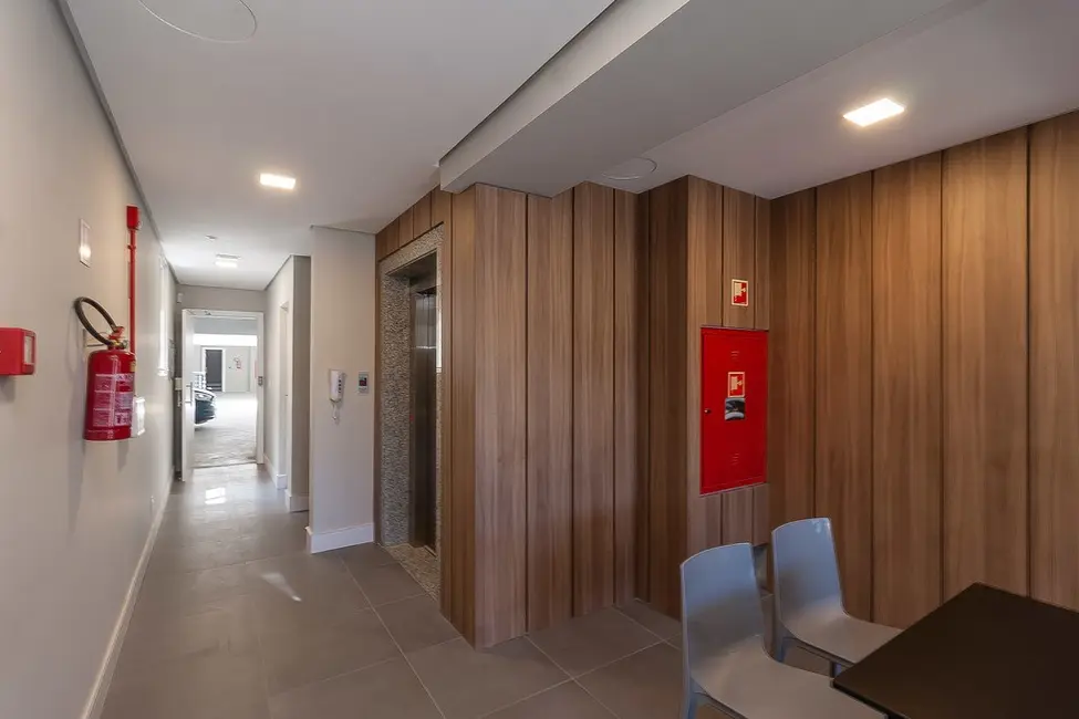 Foto 6 de Apartamento com 2 quartos à venda, 52m2 em Floresta, Porto Alegre - RS