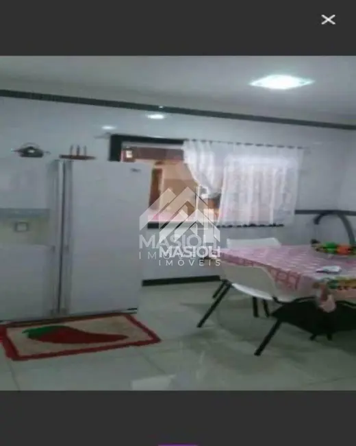 Casa com 4 quartos à venda, 300m2 em Industrial, Vila Velha - ES - imagem 9 Foto 9 de Casa com 4 quartos à venda, 300m2 em Industrial, Vila Velha - ES