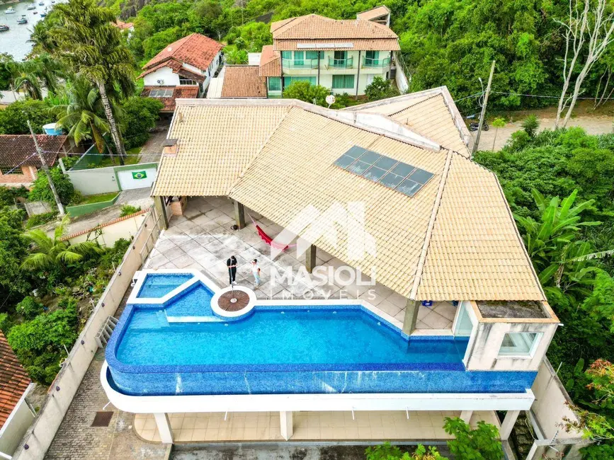 Foto 2 de Casa de Condomínio com 4 quartos à venda, 600m2 em Praia da Costa, Vila Velha - ES