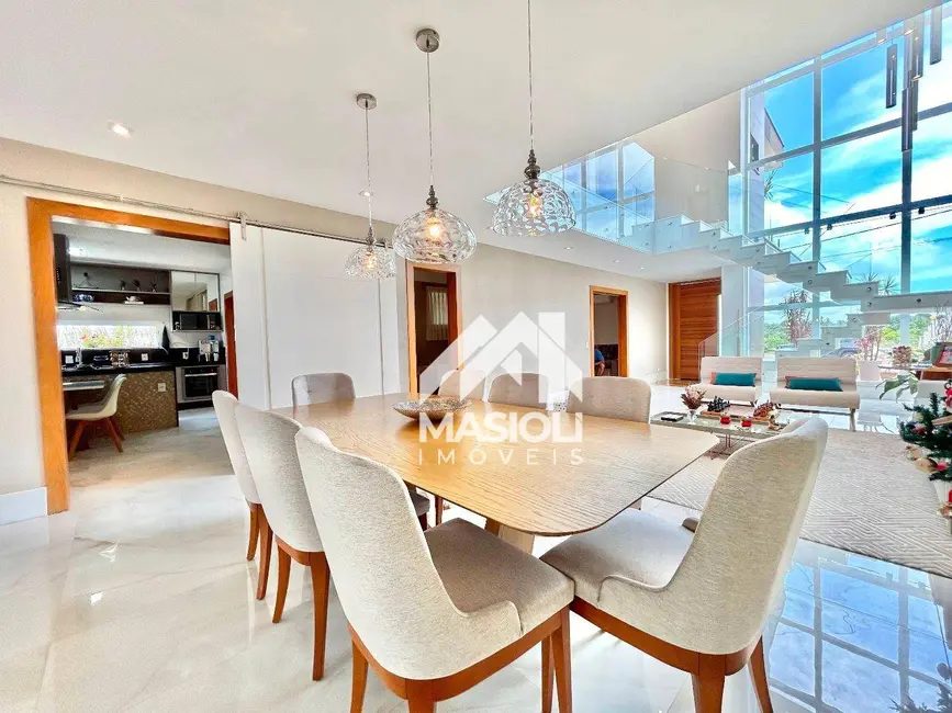 Casa de Condomínio com 4 quartos à venda, 607m2 em Interlagos, Vila Velha - ES - imagem 3 Foto 3 de Casa de Condomínio com 4 quartos à venda, 607m2 em Interlagos, Vila Velha - ES