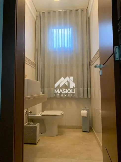 Casa com 3 quartos à venda, 300m2 em Vila Velha - ES - imagem 7 Foto 7 de Casa com 3 quartos à venda, 300m2 em Vila Velha - ES