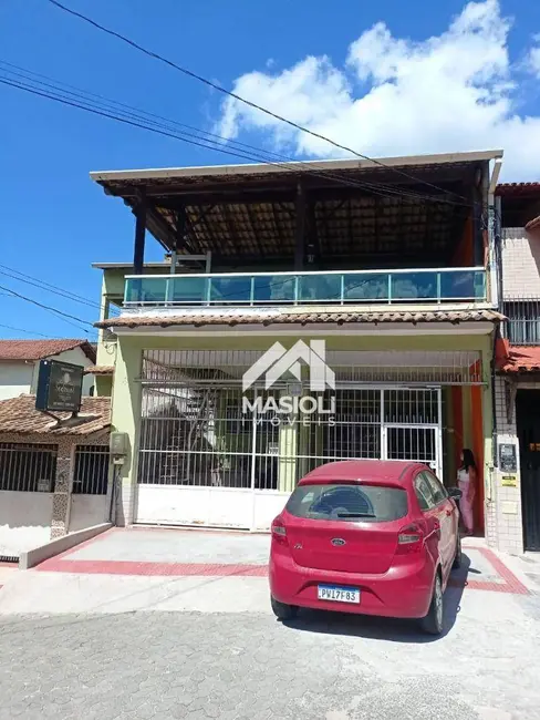 Foto 2 de Casa com 5 quartos à venda, 240m2 em Brisamar, Vila Velha - ES