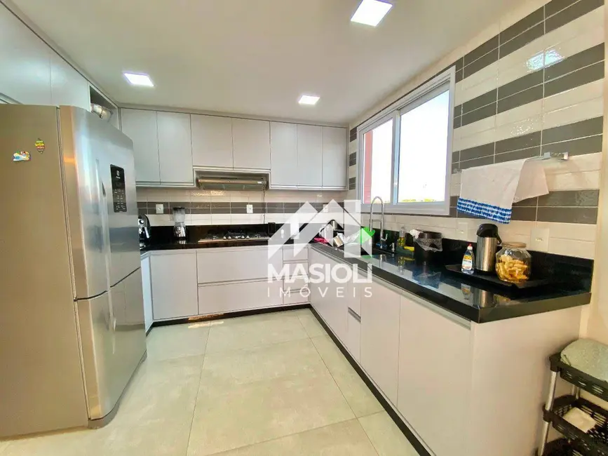 Casa de Condomínio com 4 quartos à venda e para alugar, 725m2 em Interlagos, Vila Velha - ES - imagem 6 Foto 6 de Casa de Condomínio com 4 quartos à venda e para alugar, 725m2 em Interlagos, Vila Velha - ES