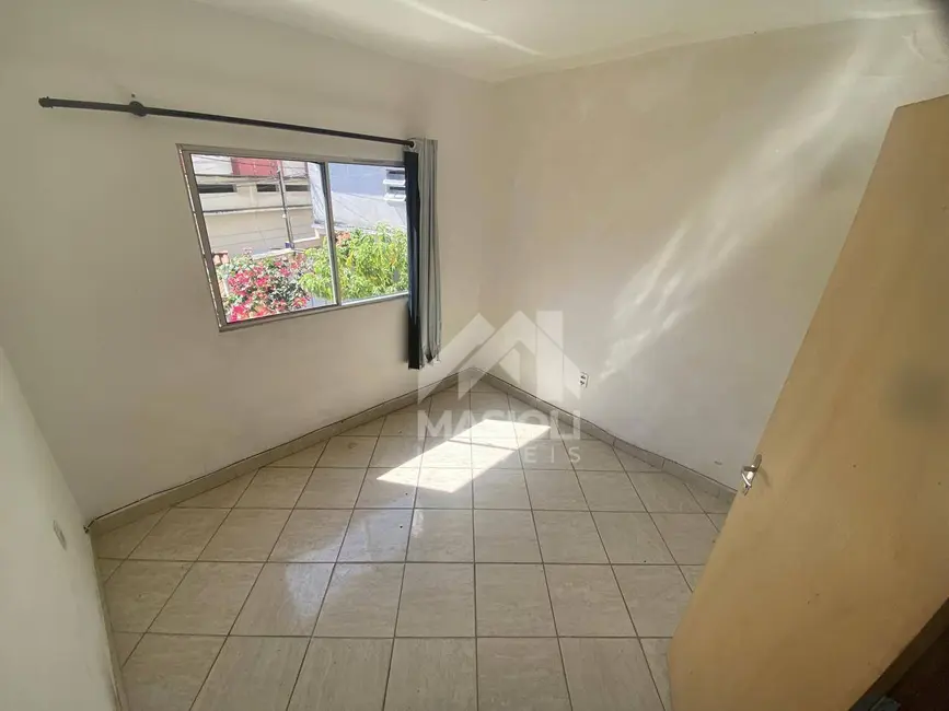 Apartamento com 3 quartos para alugar, 75m2 em Santos Dumont, Vila Velha - ES - imagem 7 Foto 7 de Apartamento com 3 quartos para alugar, 75m2 em Santos Dumont, Vila Velha - ES