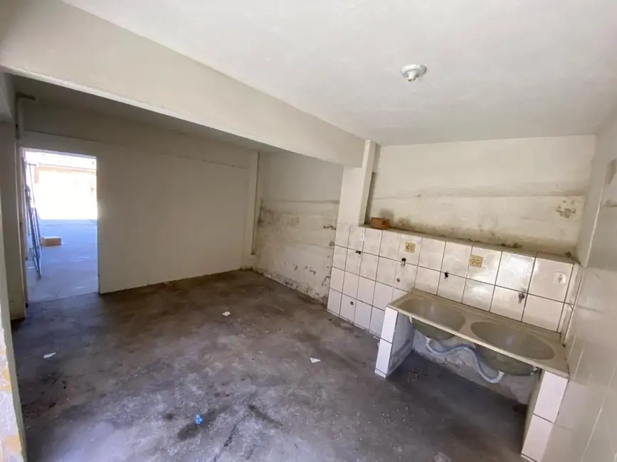 Casa de Condomínio com 4 quartos para alugar, 330m2 em Nossa Senhora da Penha, Vila Velha - ES - imagem 8 Foto 8 de Casa de Condomínio com 4 quartos para alugar, 330m2 em Nossa Senhora da Penha, Vila Velha - ES